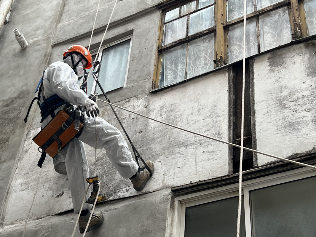 trabajos verticales para retirada de amianto